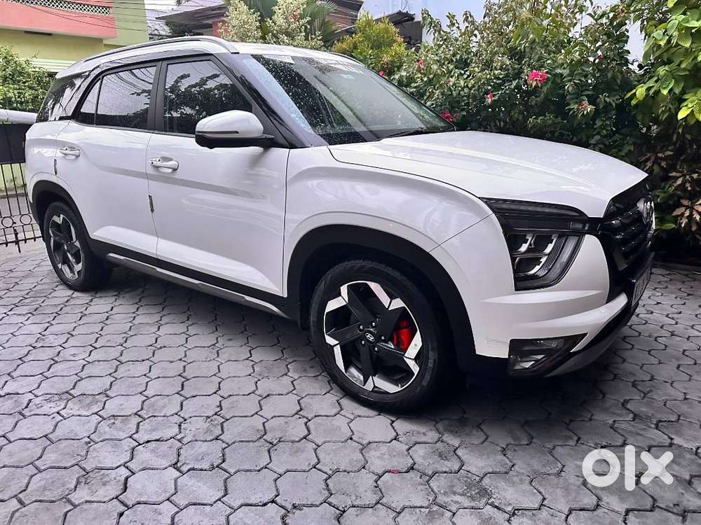 Hyundai Alcazar 2023 Single  29kpetrol Manual