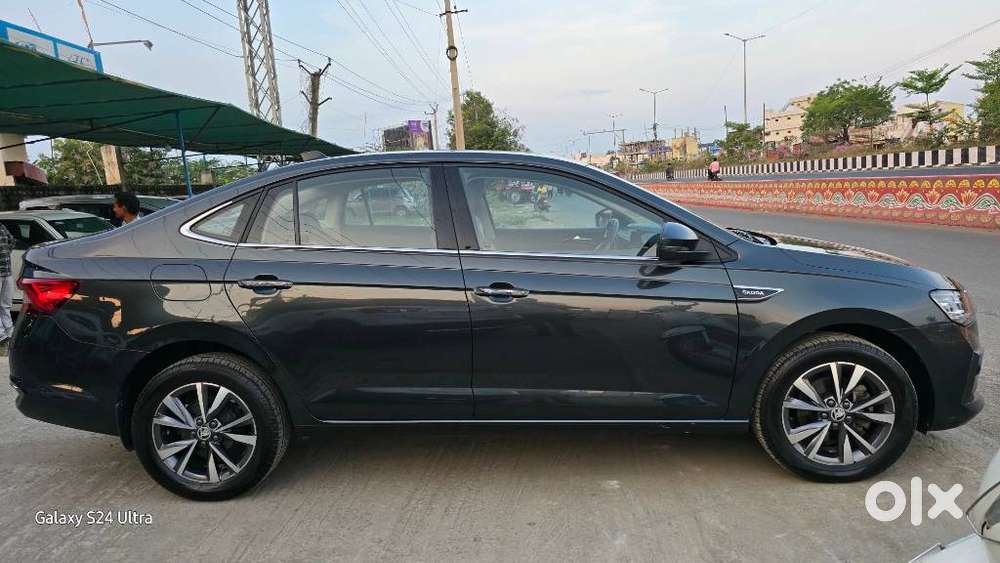 Skoda Slavia 1.0 Tsi Style, 2023, Petrol