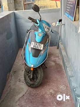 Low price second online hand scooty