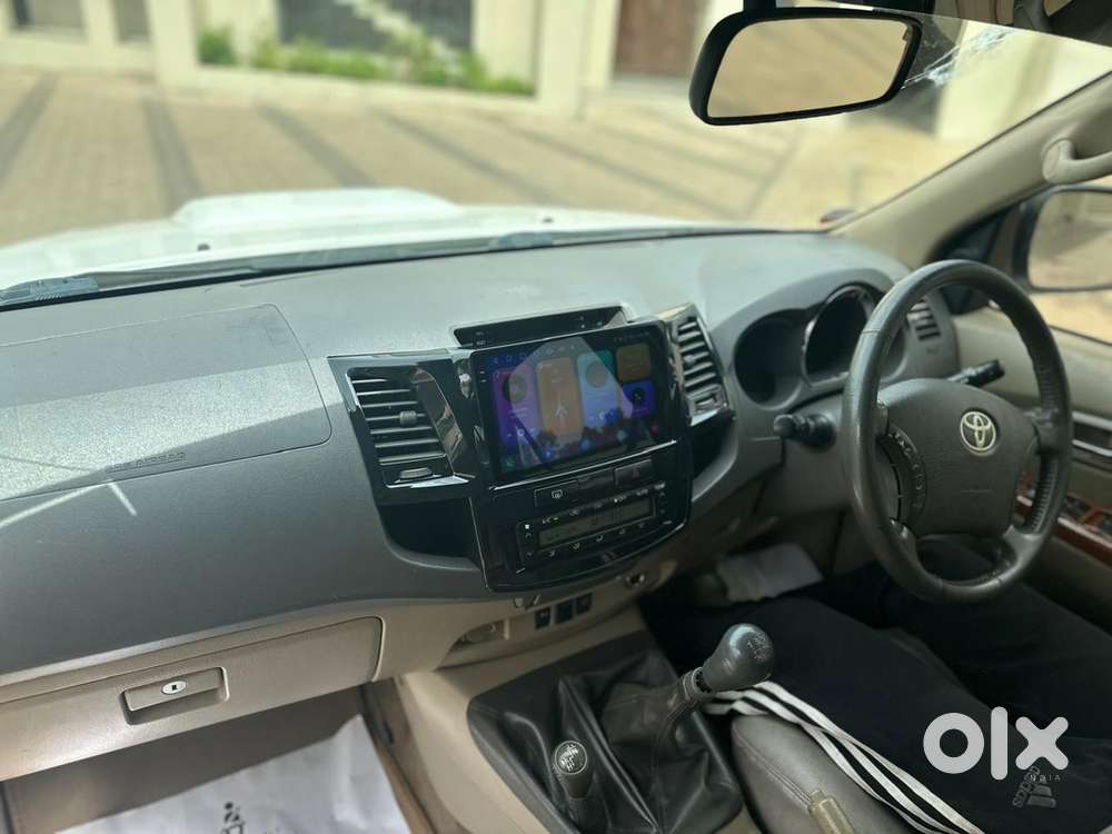 Toyota Fortuner 2011 Km Driven