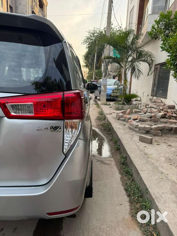 Toyota Innova Crysta 2.4 V 7 Str, 2018, Diesel