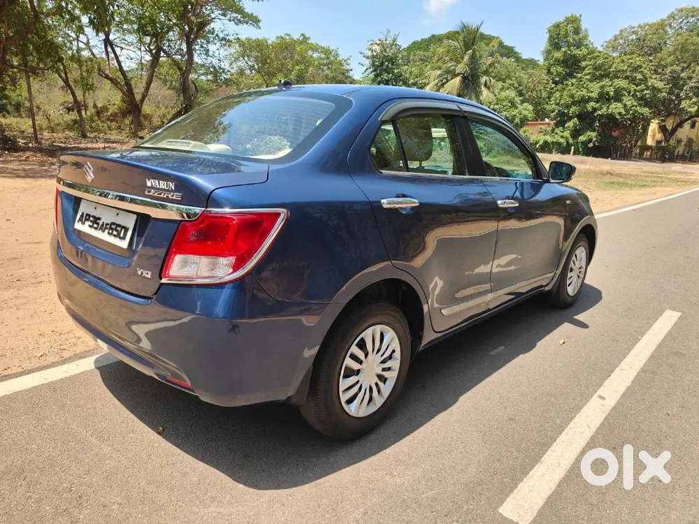 Maruti Suzuki Swift Dzire 2017 Petrol 60000 Km Driven