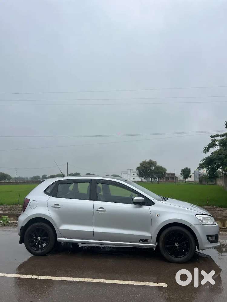 Volkswagen Polo 2013 Car