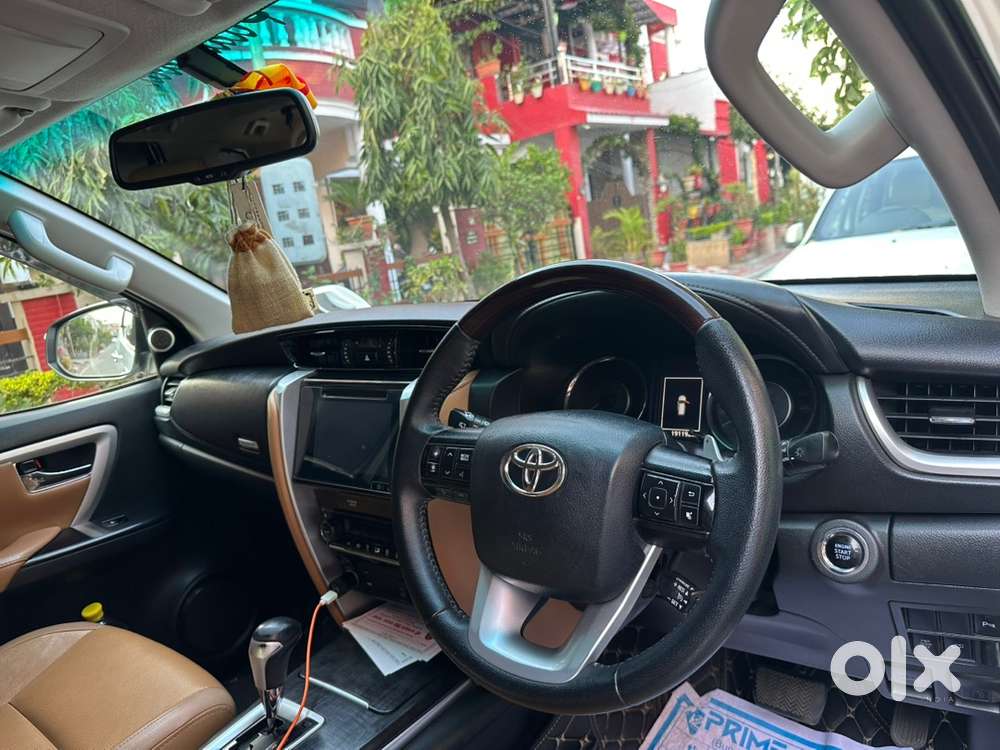 Toyota Fortuner 2020 Diesel Well Maintained