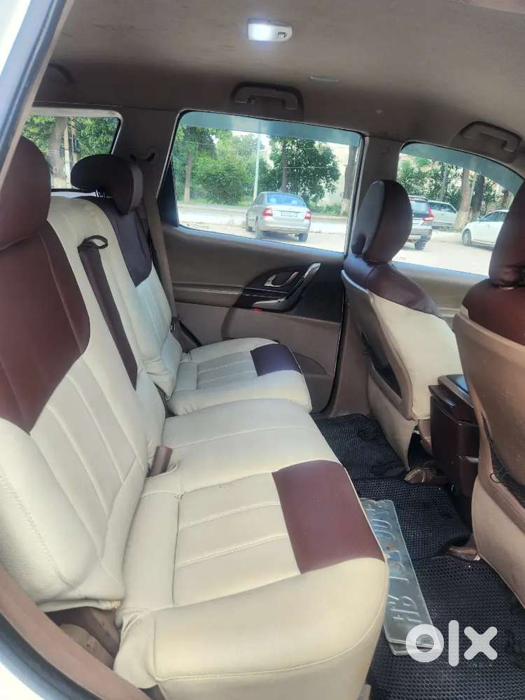 Mahindra Xuv500 2015 Diesel Well Maintained