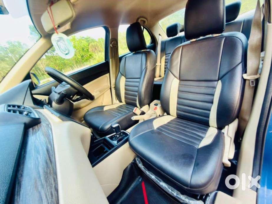 Maruti Suzuki Dzire Vxi Ags, 2022, Petrol