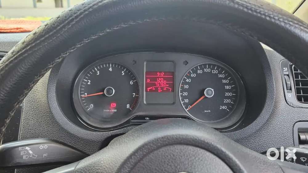 Volkswagen Polo Comfortline 2013 Here