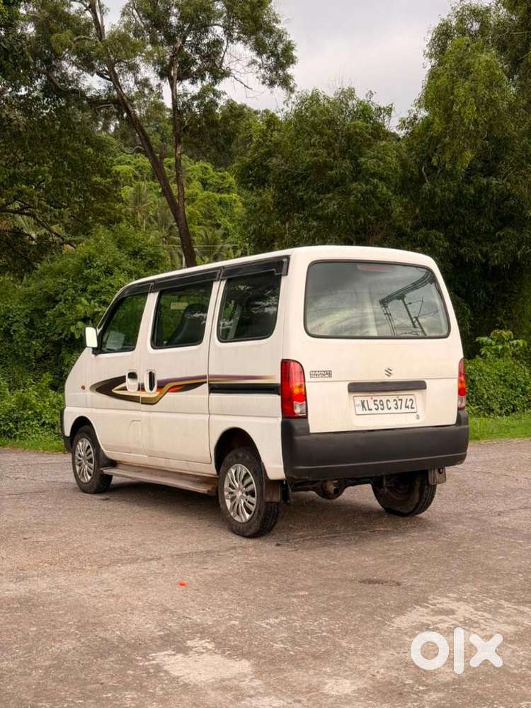 Maruti Suzuki Eeco 5 Str, 2010, Petrol