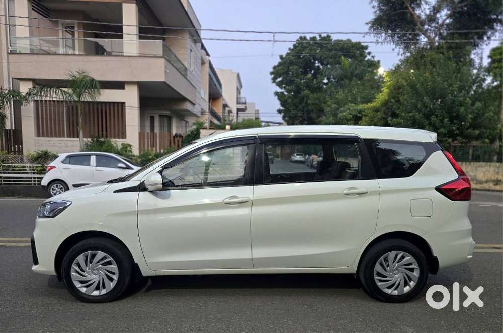 Maruti Suzuki Ertiga 1.5 Vxi Shvs, 2024, Petrol