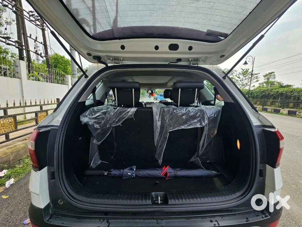 Hyundai Alcazar 2023 Petrol Well Maintained