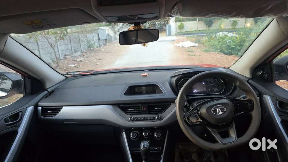 Tata Nexon 1.5 Revotorq Xm (s), 2022, Diesel