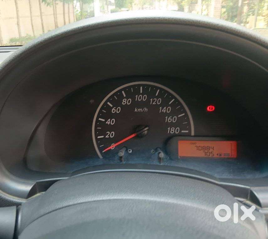Nissan Micra 2010-2012 Xe, 2011, Petrol