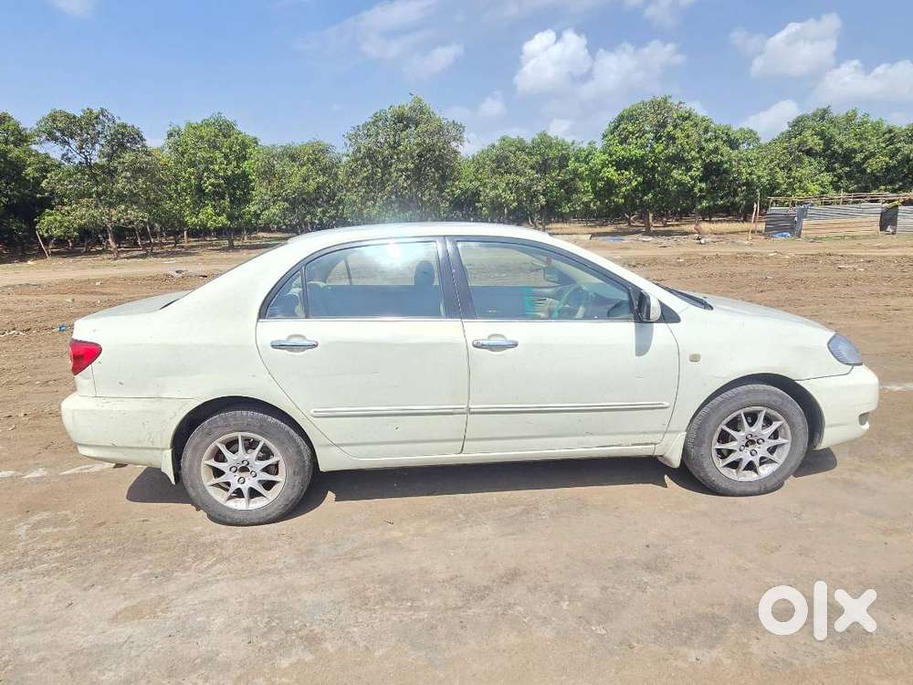 Corolla 1.8e Petrol+cng