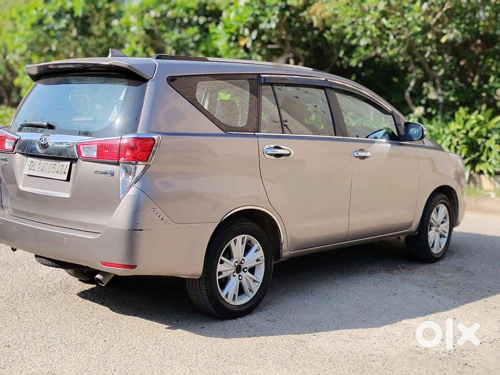 Toyota Innova Crysta 2.8z Automatic, 2017, Diesel
