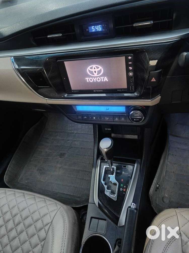 Toyota Corolla Altis G At, 2016, Petrol