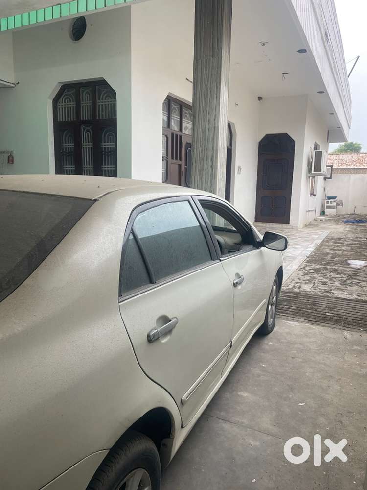 Toyota Corolla Altis 2010 Model