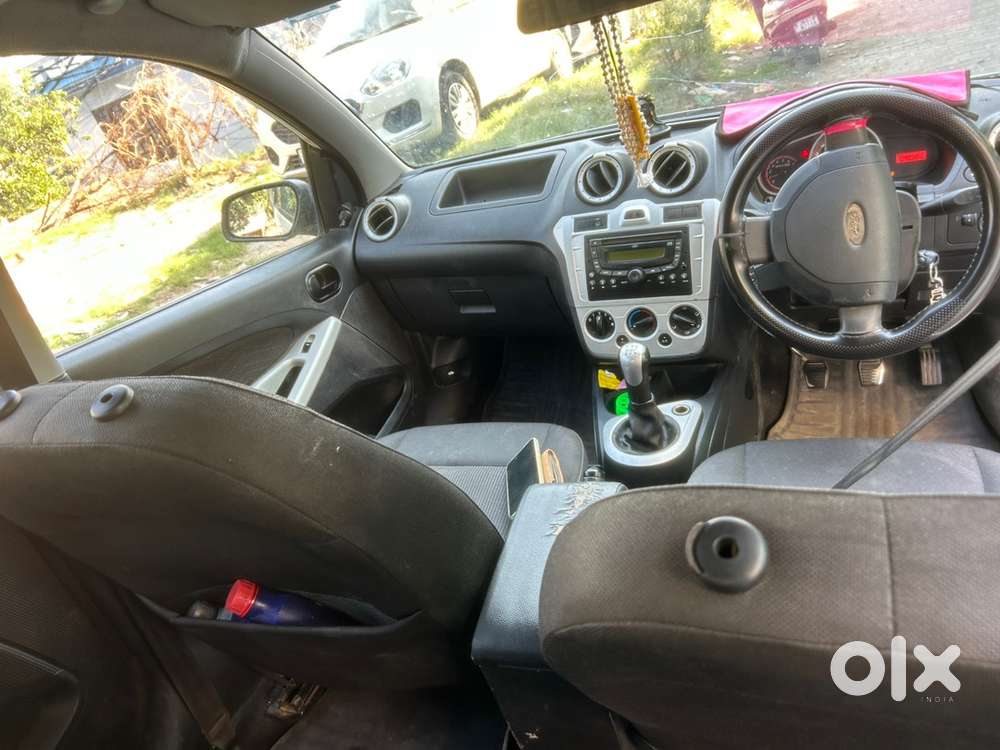 Ford Figo Diesel Zxi 2015