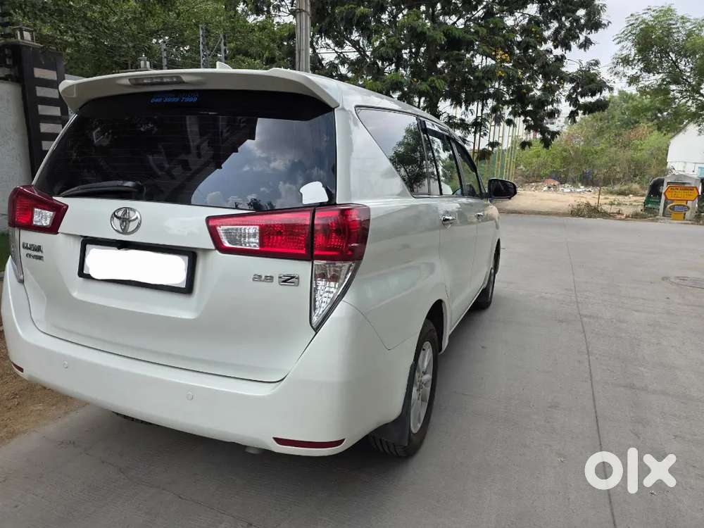 Toyota Innova Crysta 2017