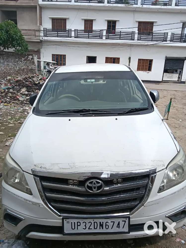 Toyota Innova Diesel 7 Str 2012
