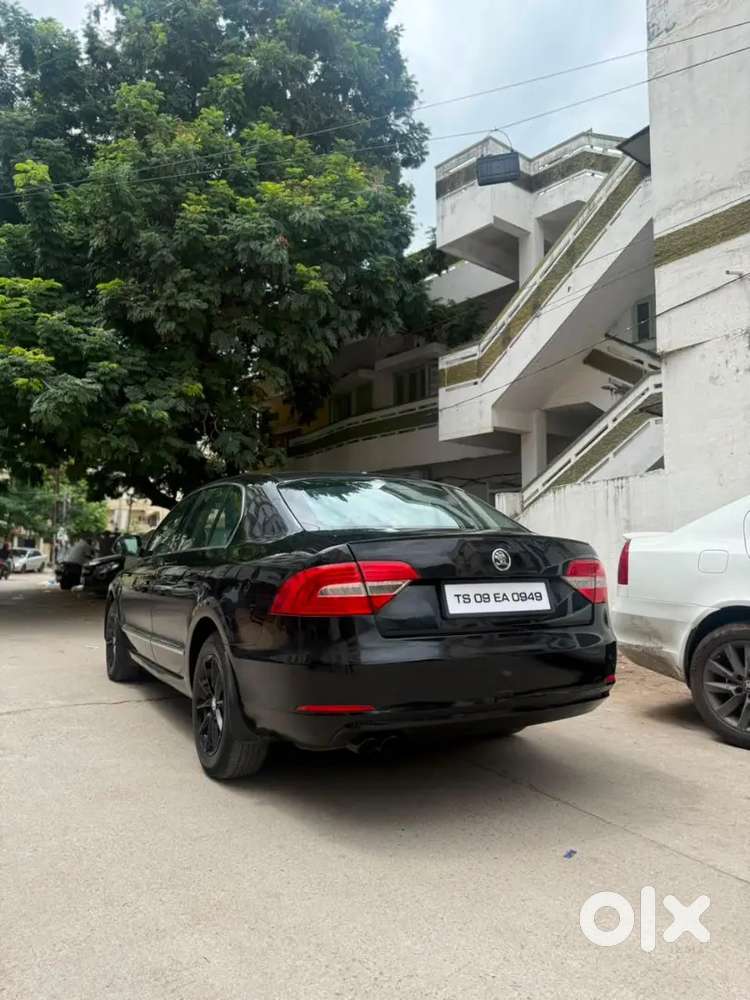 Skoda Superb Elegance 2014 Diesel Automatic