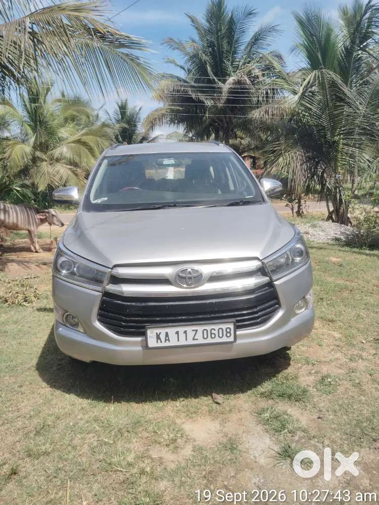 Toyota Innova Crysta Diesel 2016