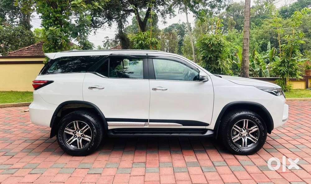 Toyota Fortuner 3.0 4x2 Automatic, 2022, Diesel