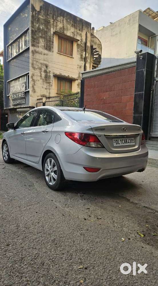 Hyundai Verna Fluidic 1.6 Vtvt Sx Opt, 2012, Petrol