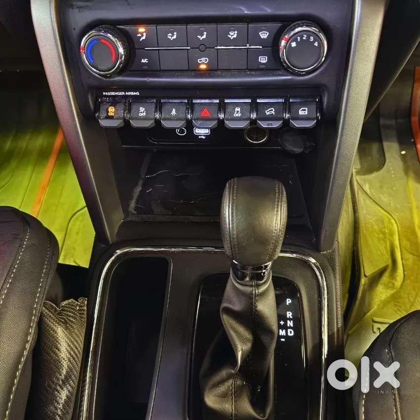 Mahindra Thar Lx Hard Top Petrol At Rwd, 2023, Petrol