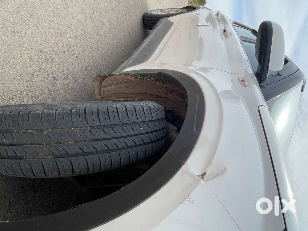 Hyundai Venue 2021 Diesel Well Maintained