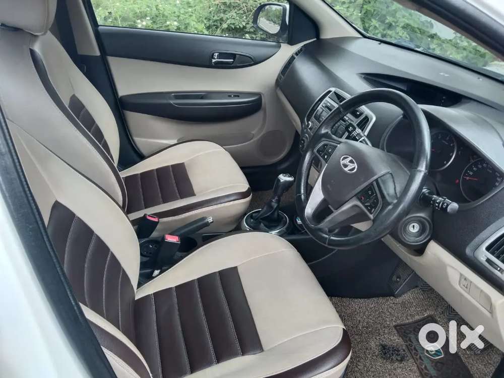 Hyundai I20 Sportz 2012 Diesel With All Hyundai Service History.