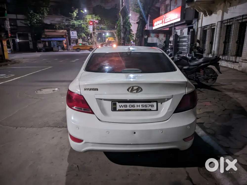 Hyundai Verna Crdi 2011