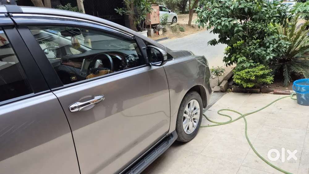 Toyota Innova Crysta 2019 Petrol Automatic -no Dealer -direct Transfer