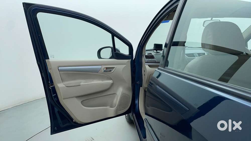 Maruti Suzuki Ertiga Vxi At, 2016, Petrol