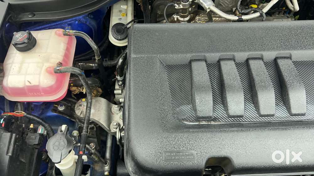 Mahindra Xuv700 2.2 Ax 5 Diesel At Str, 2023, Diesel