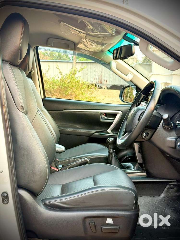 Toyota Fortuner 4x2 Mt 2.8 Diesel, 2023, Diesel