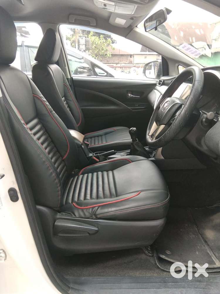 Toyota Innova Crysta 2.4 Gx Mt 8s, 2017, Diesel