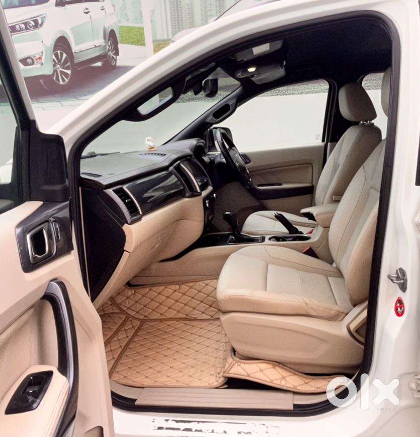 Ford Endeavour 2.2 Titanium At 4x2, 2016, Diesel