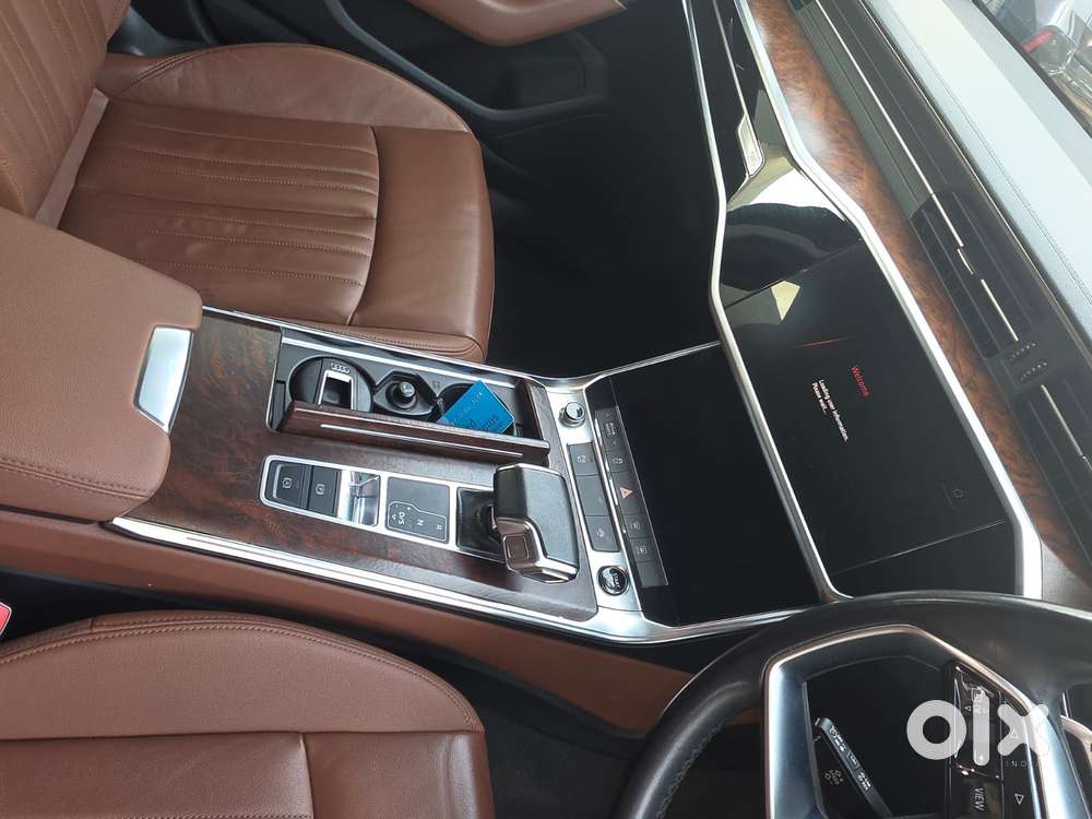 Audi A6 2.0 45 Tfsi Premium Plus, 2023, Petrol