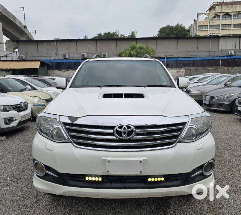 Toyota Fortuner 3.0 4x2 Mt, 2012, Diesel