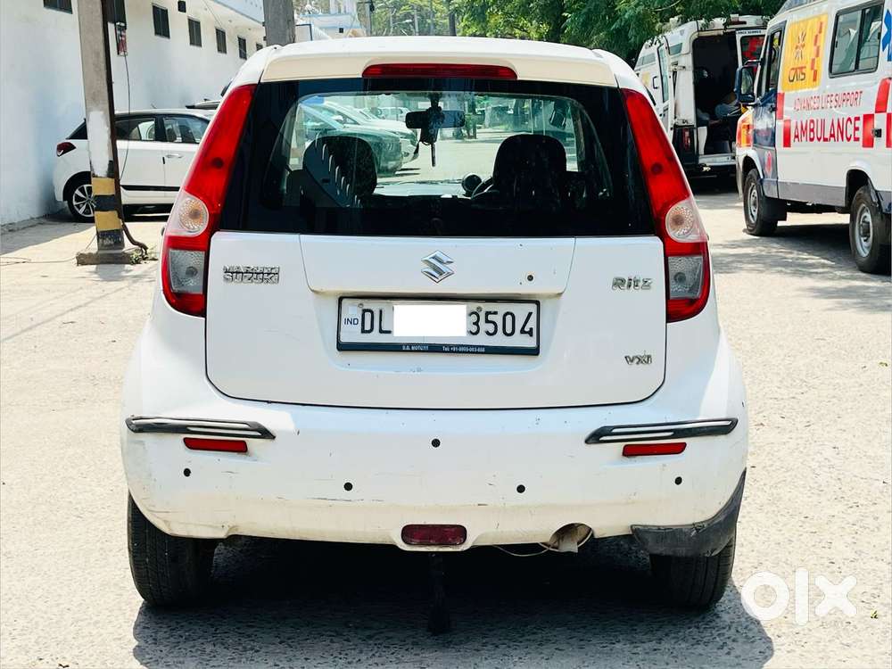 Maruti Suzuki Ritz Vxi, 2015, Petrol