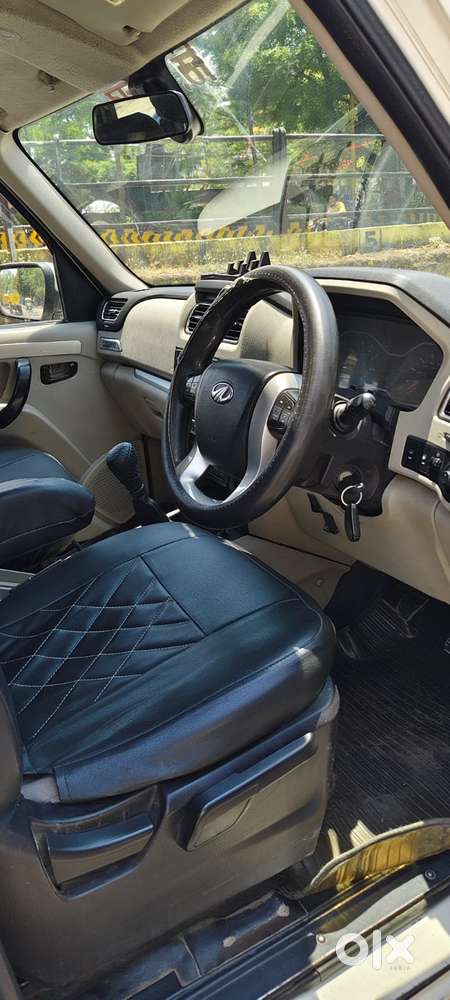 Mahindra Scorpio S10, 2014, Diesel