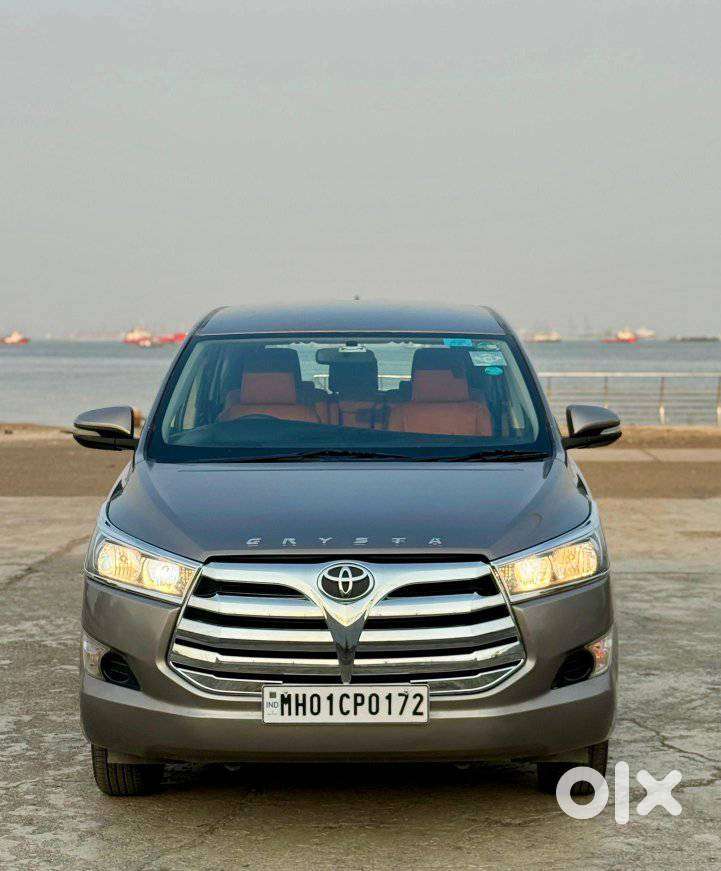 Toyota Innova Crysta 2.4 G Mt 8s, 2016, Diesel