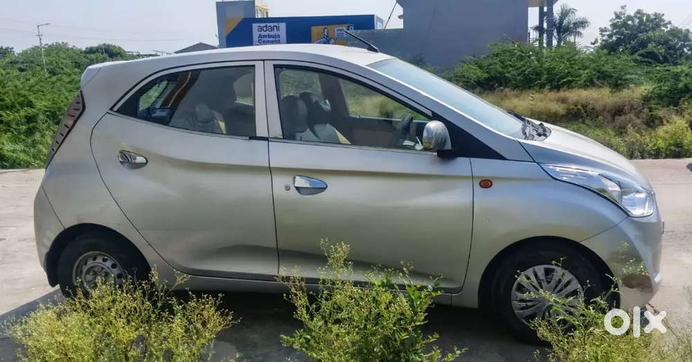 Hyundai Eon Petrol Manual 2nd Owner 2017
