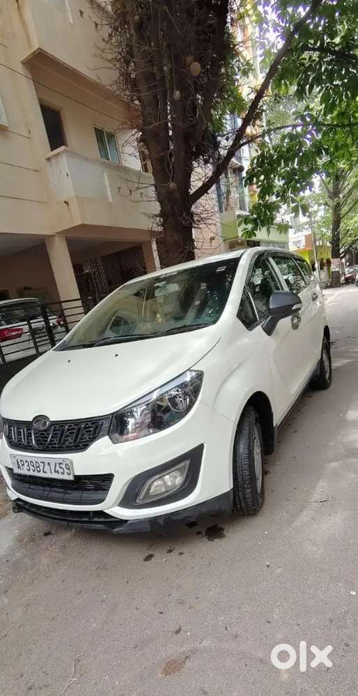 Mahindra Marazzo Diesel 2019