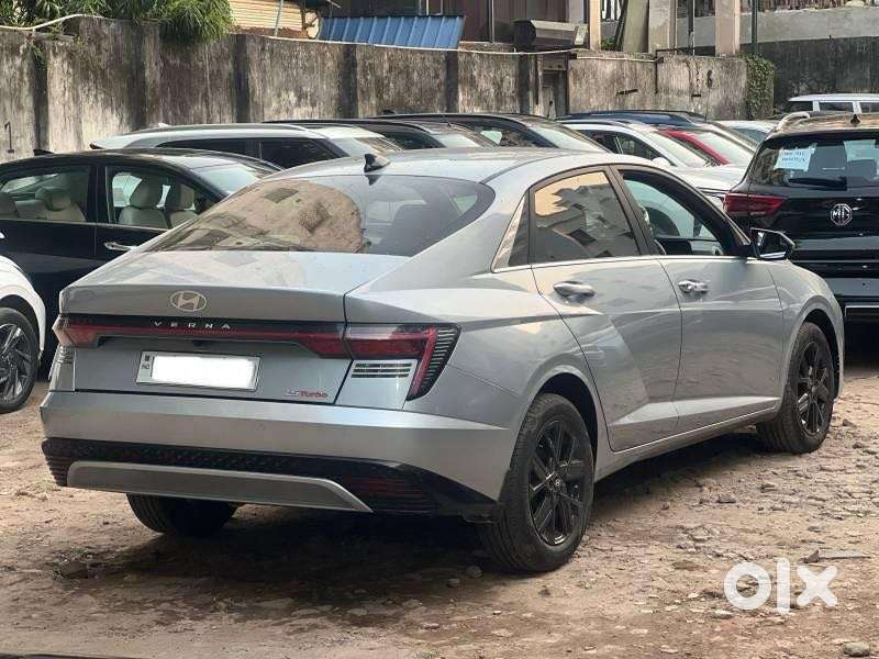 Hyundai Verna 1.5 Sx (o) Turbo Petrol Mt Dual Tone, 2024, Petrol