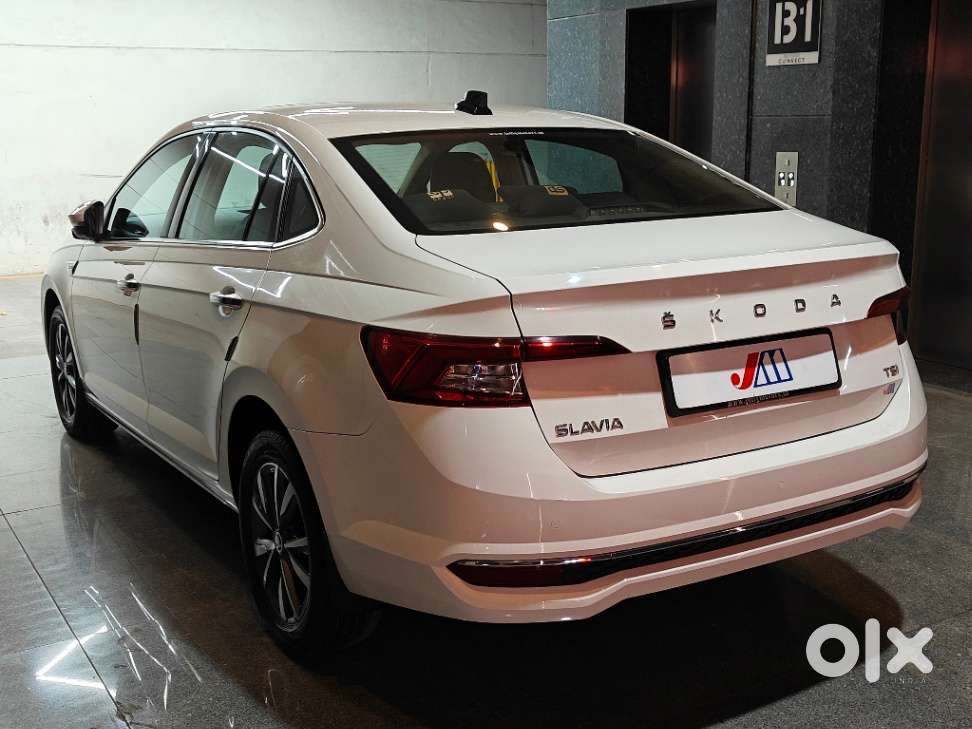 Skoda Slavia 1.5 Tsi Style Dsg, 2023, Petrol