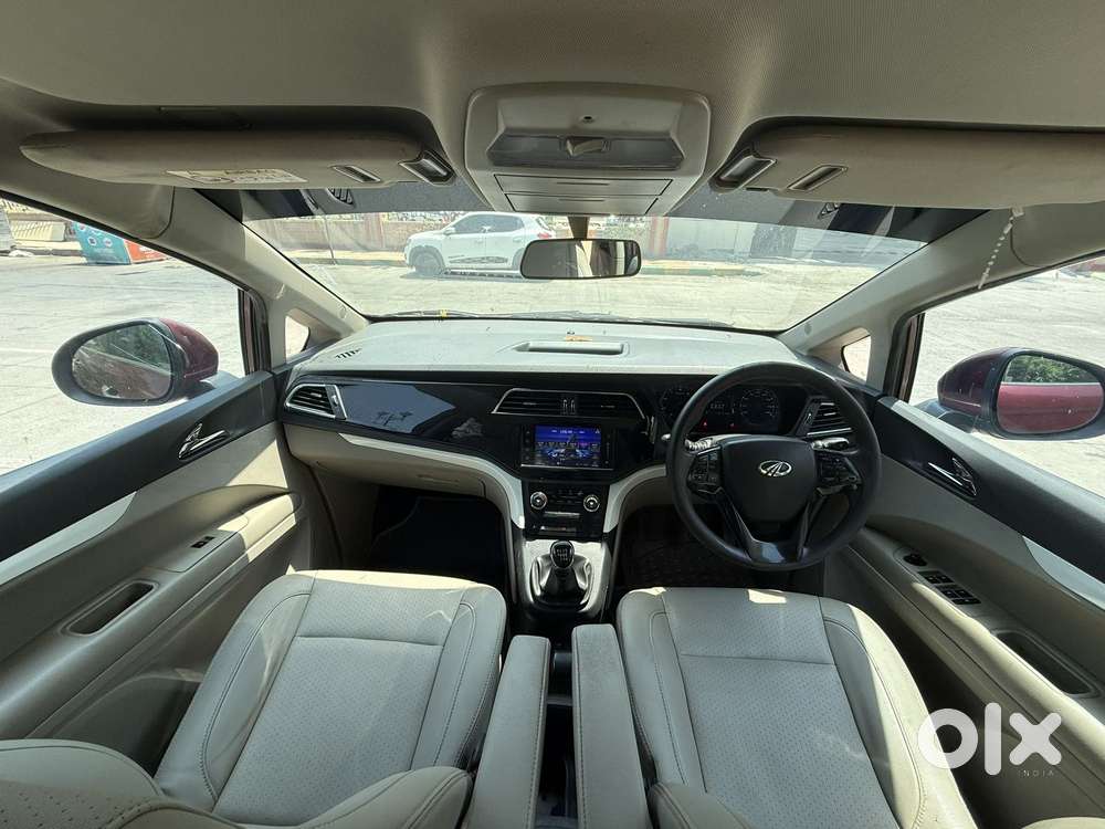 Mahindra Marazzo M8 8str, 2019, Diesel