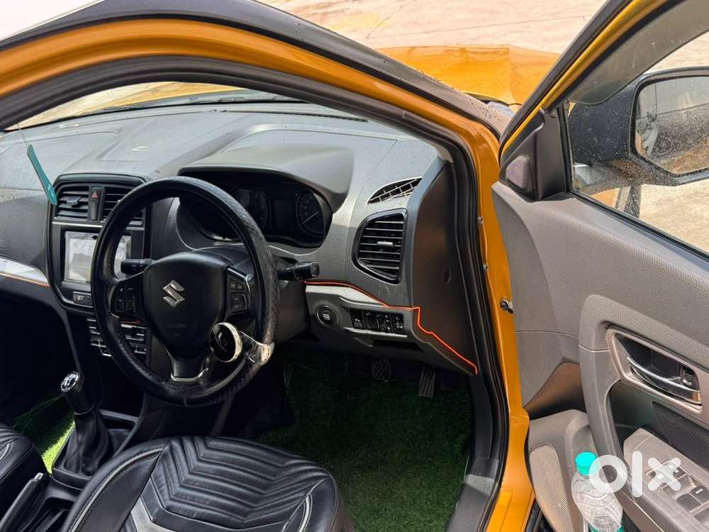 Maruti Suzuki Brezza Zdi Plus 2016 Diesel Well Maintained