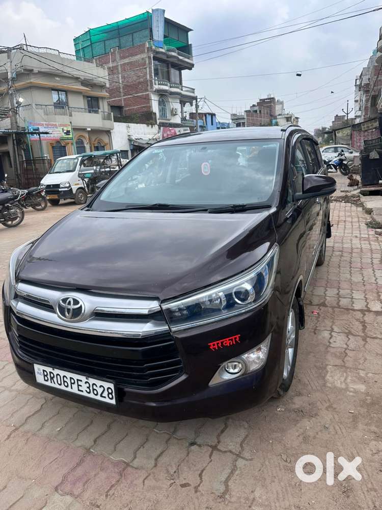 Toyota Innova Crysta 2019