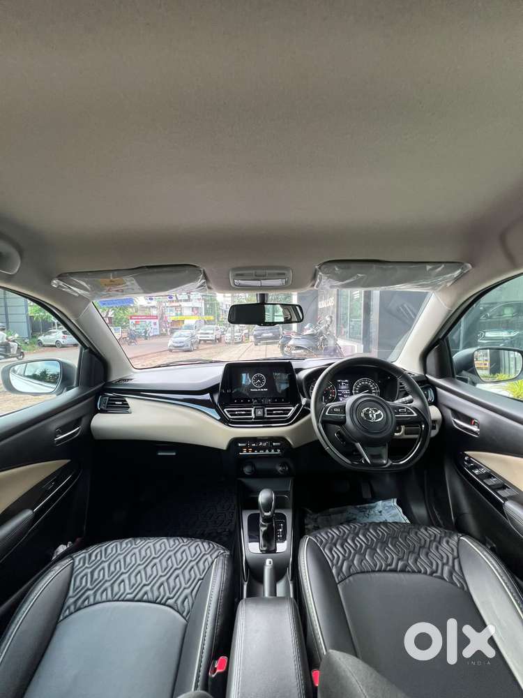 Toyota Glanza 1.2 V, 2025, Petrol